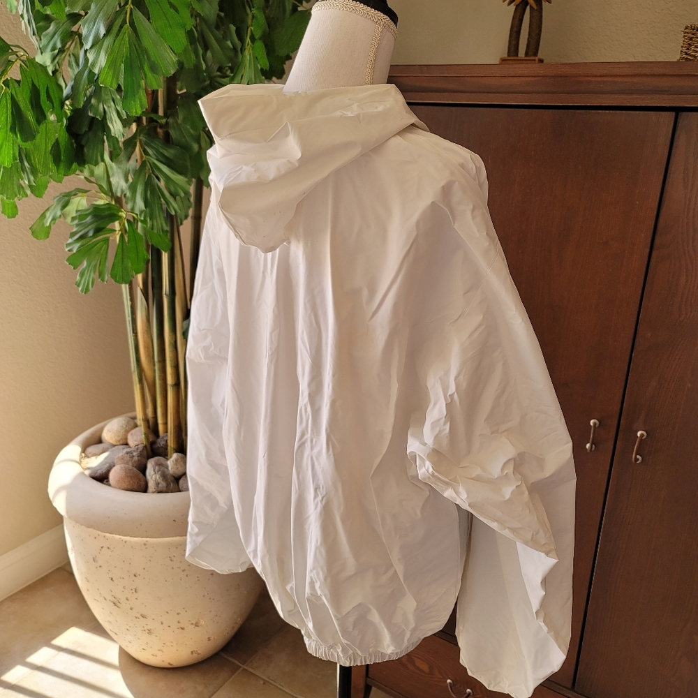 💦WATERPROOF WINDBREAKER💦